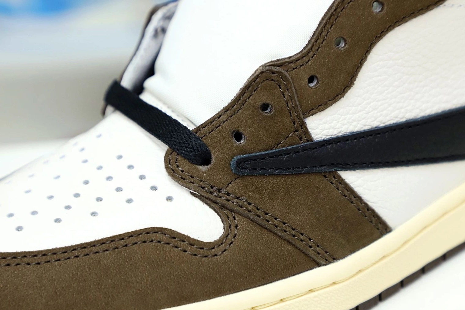 SCOTT X AIR 'MOCHA' JORDAN 1 HIGH RETRO TRAVIS OG 0821